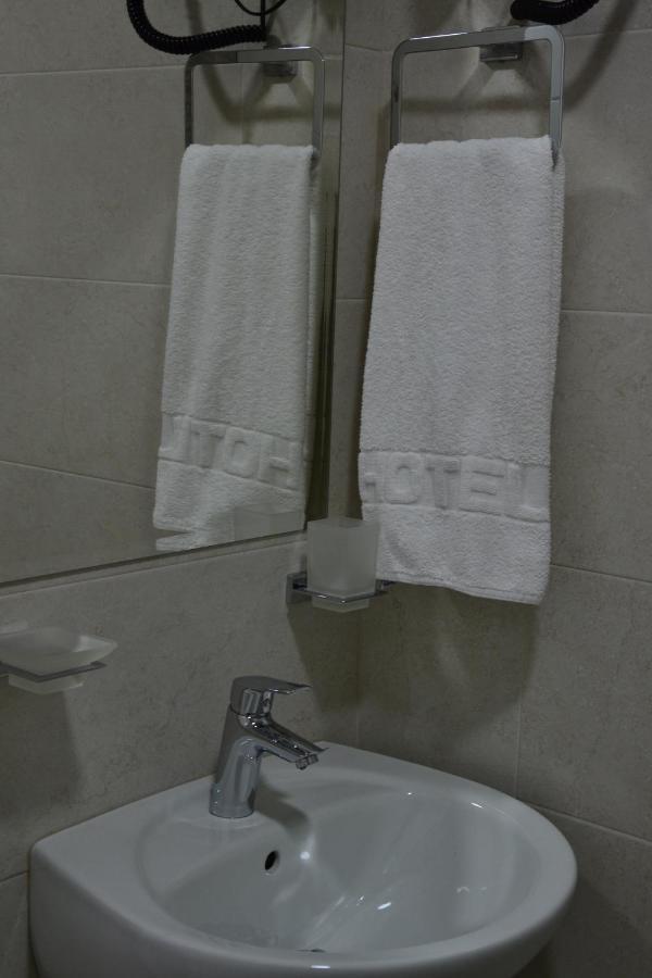 Atos Centar Apartment Celinac Bagian luar foto